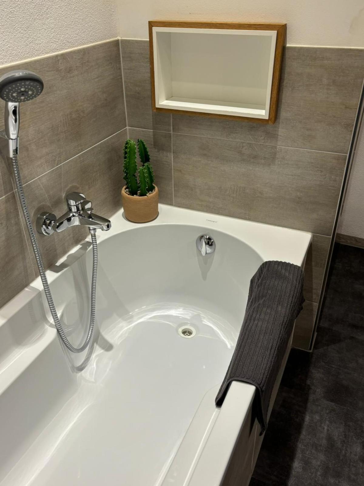 Exklusive Ferienwohnung Im Zentrum Von Πλάουεν Εξωτερικό φωτογραφία